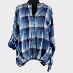 NWT Boutique Humingbird Plaid Shirt Large